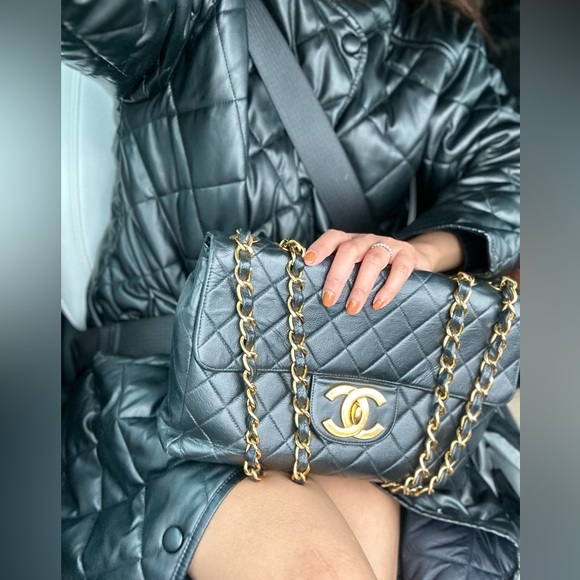 RARE Caviar Chanel Jumbo XL CC Single Flap Vintage Caviar - Picture 1 of 17